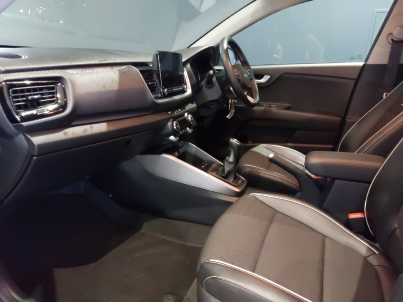 Used Kia Stonic 2022 for sale - 76533177: Photo 5