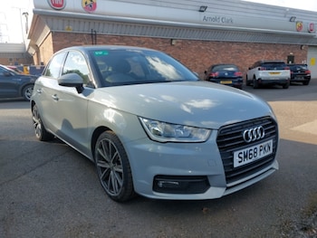Used Audi A1 2018 for sale - 78704117: Photo