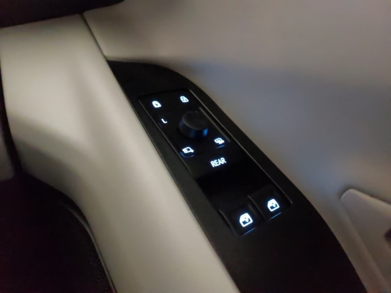 Used Ford Explorer 2025 for sale - 76983223: Photo 17