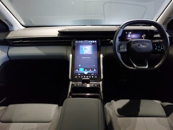 Used Ford Explorer 2025 for sale - 76983223: Photo