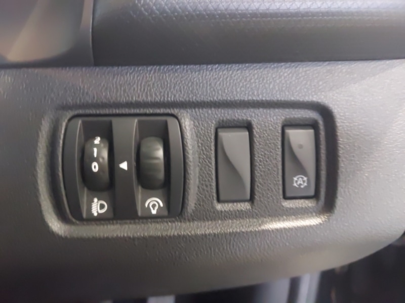 Used Renault Clio 2019 for sale - 76289301: Photo 13