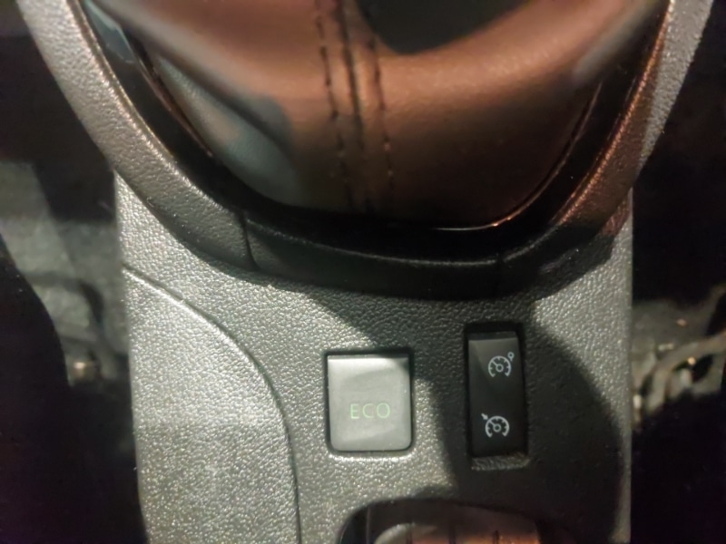 Used Renault Clio 2019 for sale - 76289301: Photo 16