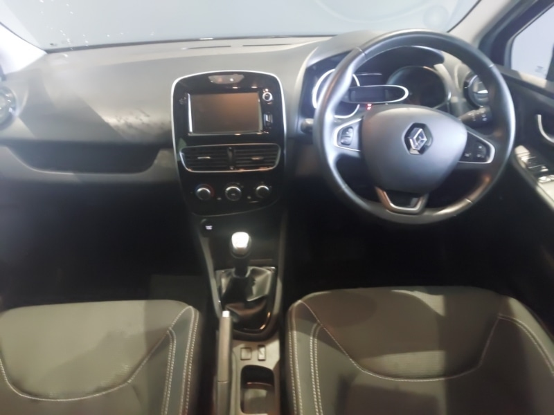 Used Renault Clio 2019 for sale - 76289301: Photo 2