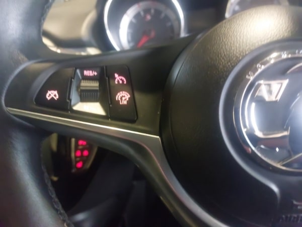 Used Vauxhall ADAM 2018 for sale - 76309238: Photo 10