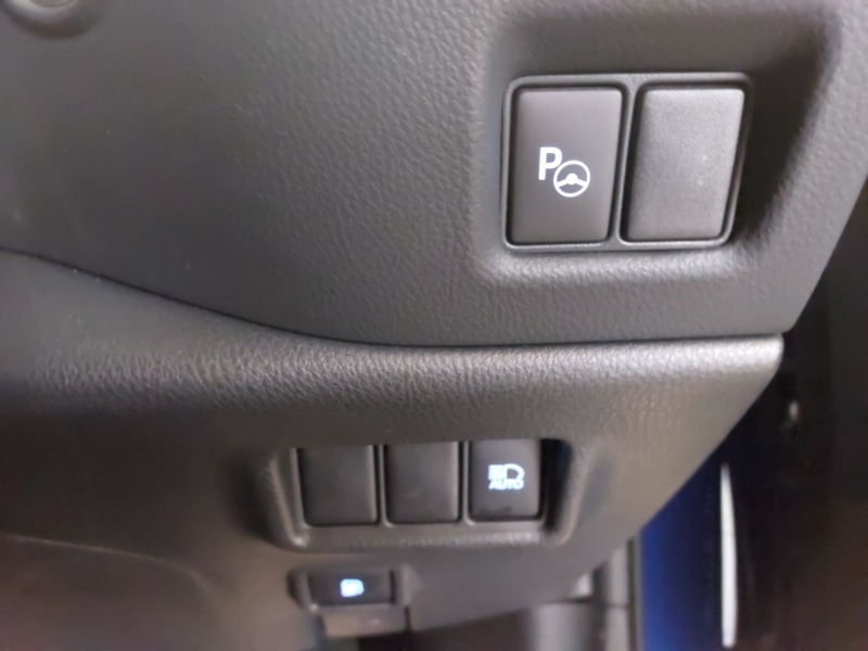 Used Toyota C-HR 2019 for sale - 76264818: Photo 16