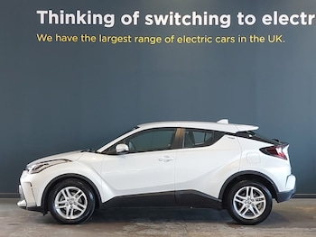 Used Toyota C-HR 2023 for sale - 79298820: Photo