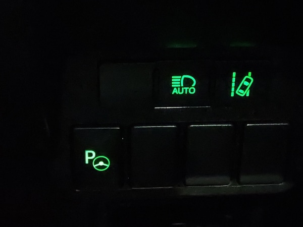 Used Toyota Prius+ 2020 for sale - 76230024: Photo 19