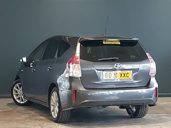 Used Toyota Prius+ 2020 for sale - 76230024: Photo 3