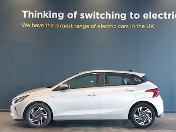 Used Hyundai i20 2022 for sale - 75707044: Photo
