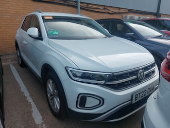 Used Volkswagen T-Roc 2022 for sale - 78756813: Photo