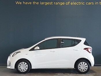 Used Hyundai i10 2018 for sale - 78450834: Photo