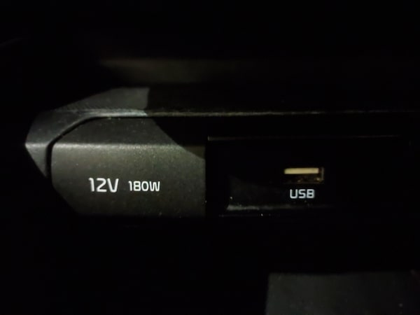 Used Kia Stonic 2022 for sale - 76275627: Photo 16