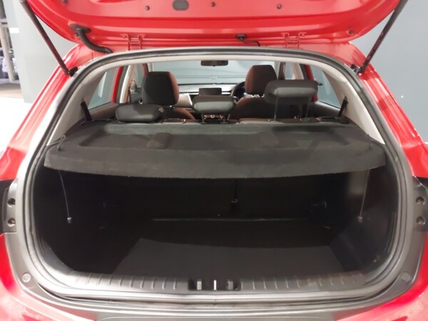 Used Kia Stonic 2022 for sale - 76275627: Photo 8