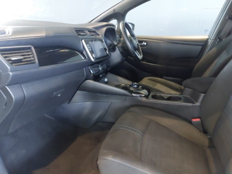 Used Nissan Leaf 2022 for sale - 77947498: Photo 5