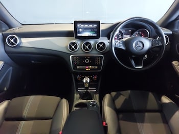 Used Mercedes-Benz CLA 2018 for sale - 77852197: Photo
