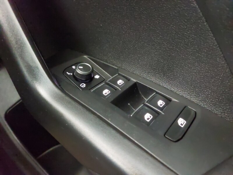 Used Volkswagen T-Cross 2023 for sale - 77761204: Photo 19