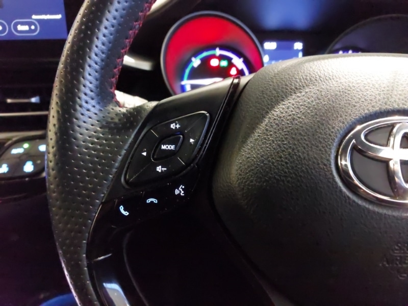 Used Toyota C-HR 2023 for sale - 77410240: Photo 10