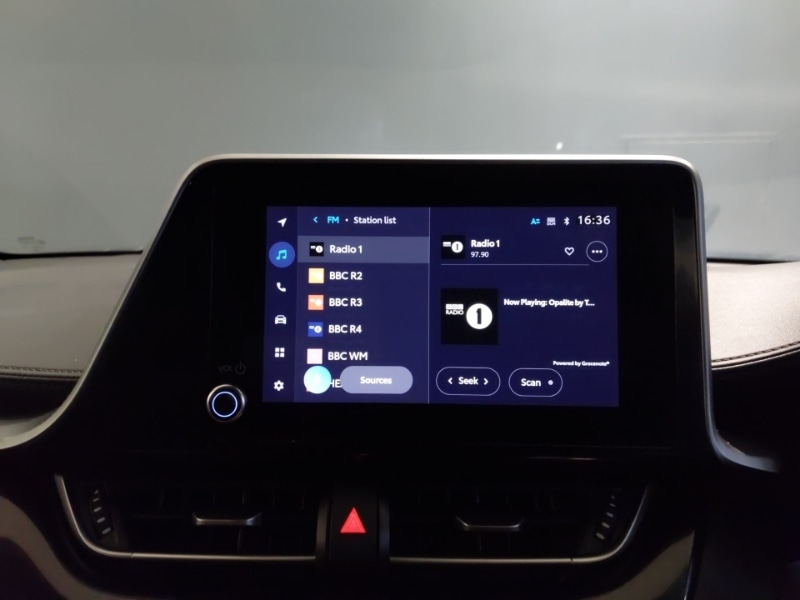 Used Toyota C-HR 2023 for sale - 77410240: Photo 15