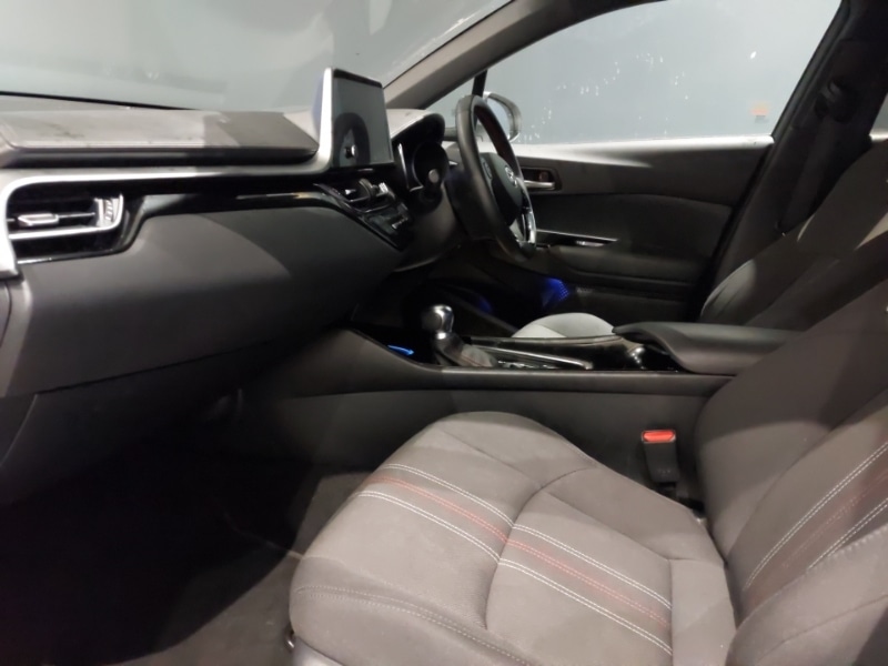 Used Toyota C-HR 2023 for sale - 77410240: Photo 5