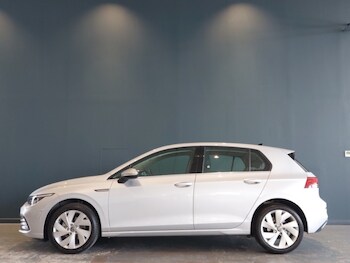 Used Volkswagen Golf 2020 for sale - 74636491: Photo
