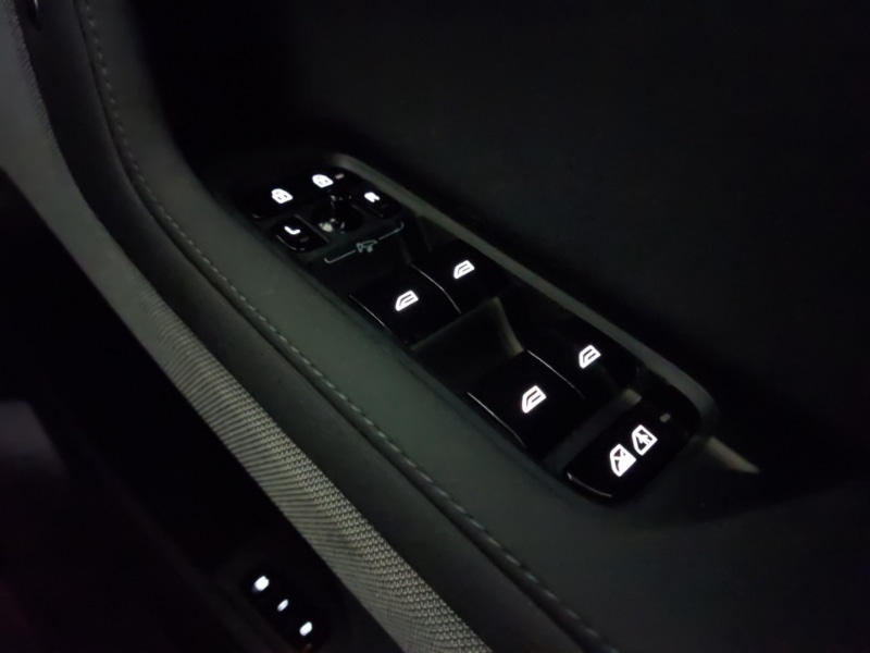 Used Polestar Polestar 2 2023 for sale - 76924945: Photo 19