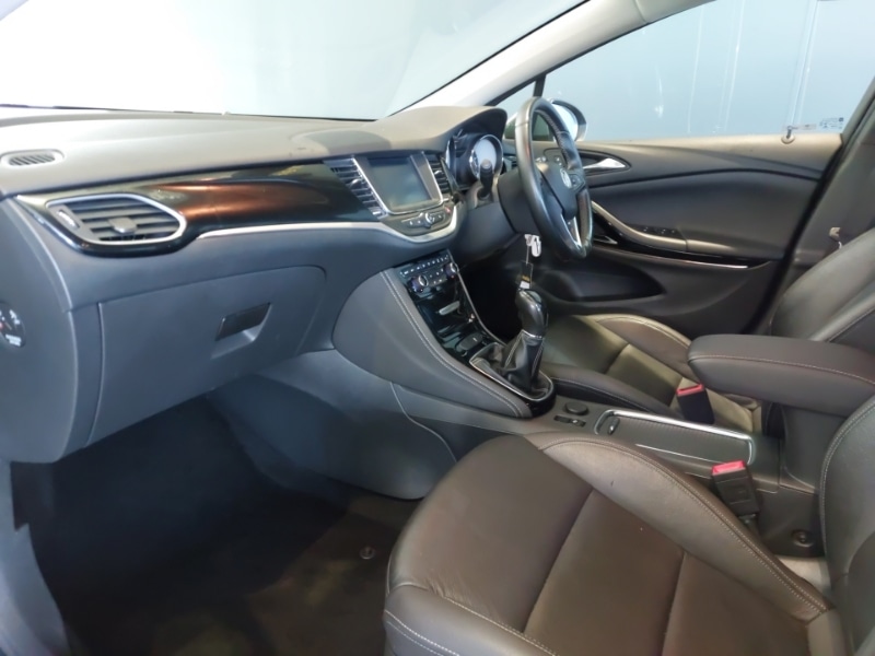 Used Vauxhall Astra 2017 for sale - 76176760: Photo 5