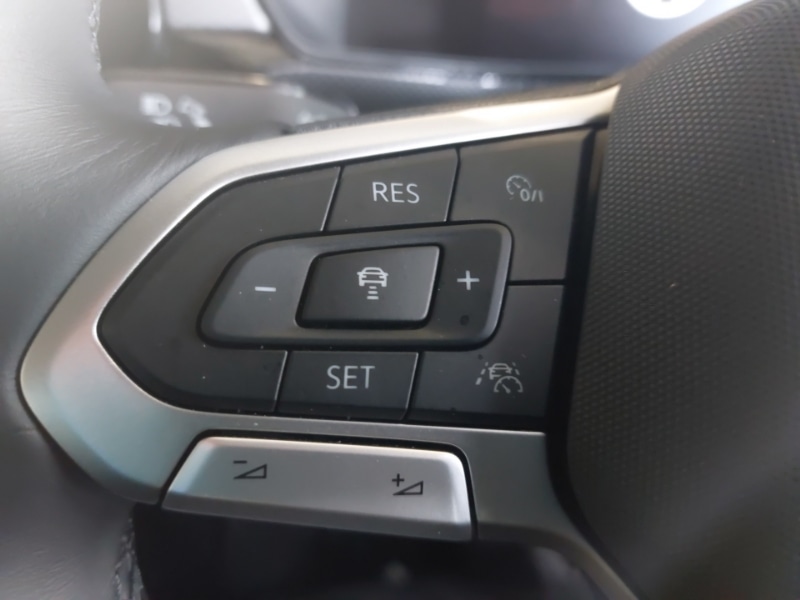 Used Volkswagen T-Cross 2024 for sale - 77252156: Photo 10