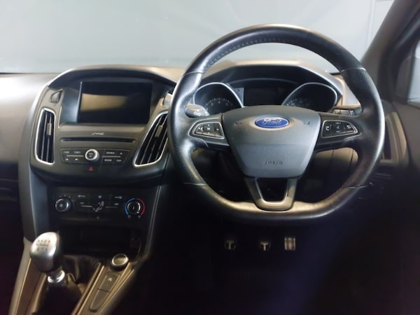Used Ford Focus 2017 for sale - 76309225: Photo 7