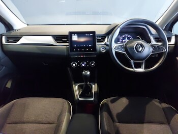 Used Renault Captur 2023 for sale - 77782248: Photo