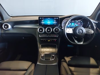 Used Mercedes-Benz GLC 2019 for sale - 76054221: Photo 2