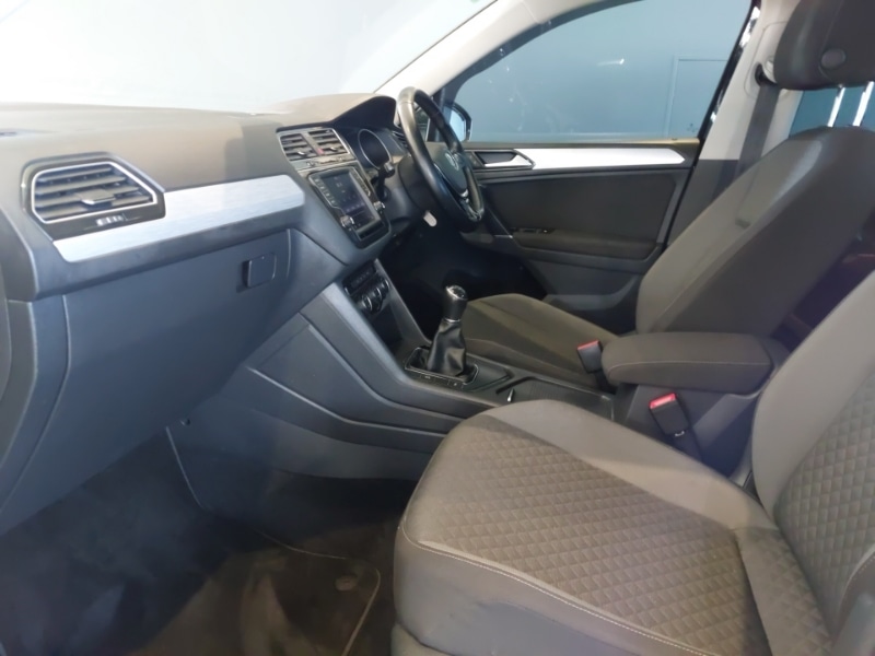 Used Volkswagen Tiguan 2016 for sale - 77907350: Photo 5