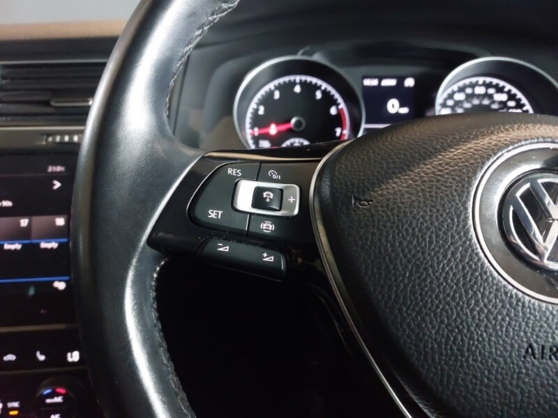 Used Volkswagen Golf 2020 for sale - 78211377: Photo 10