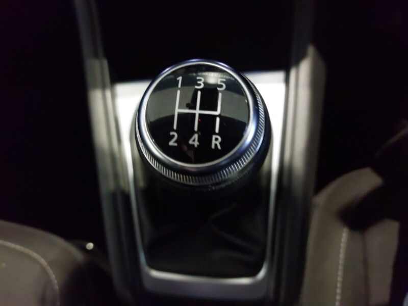 Used Renault Captur 2020 for sale - 76556620: Photo 16