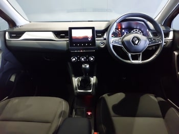 Used Renault Captur 2020 for sale - 76556620: Photo