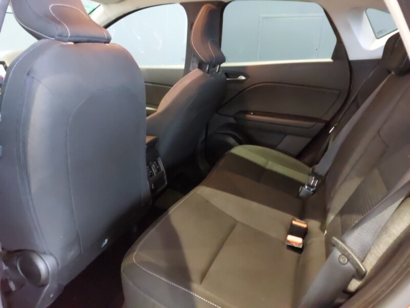 Used Renault Captur 2020 for sale - 76556620: Photo 6