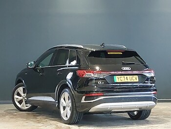 Used Audi Q4 e-tron 2024 for sale - 77272801: Photo