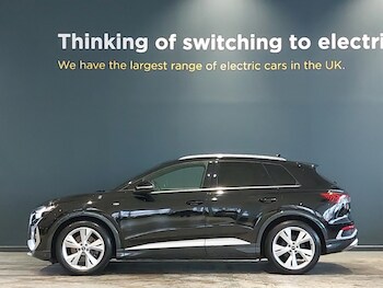 Used Audi Q4 e-tron 2024 for sale - 77272801: Photo