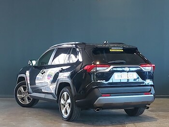 Used Toyota RAV4 2021 for sale - 78440549: Photo