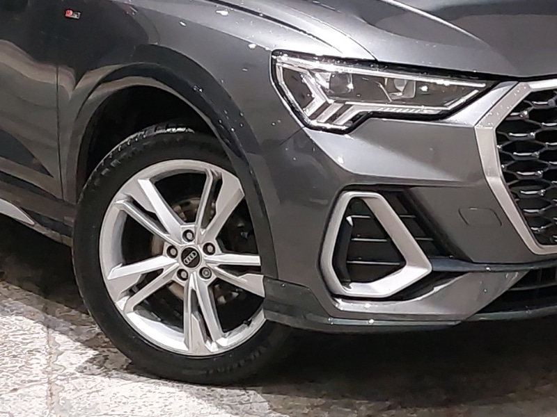 Used Audi Q3 2021 for sale - 77424350: Photo 9