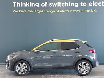 Used Kia Stonic 2023 for sale - 79263372: Photo