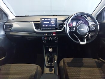 Used Kia Stonic 2023 for sale - 78283583: Photo