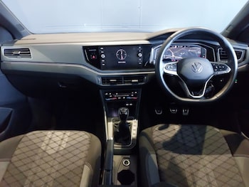 Used Volkswagen Taigo 2024 for sale - 77149789: Photo