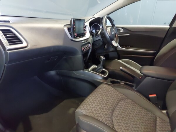 Used Kia XCeed 2020 for sale - 76058634: Photo 5