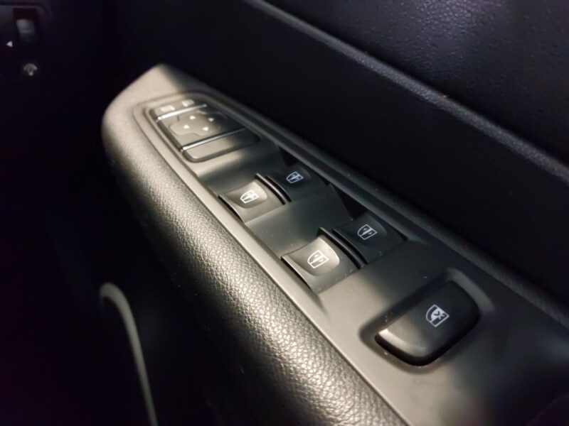 Used Renault Captur 2018 for sale - 76566986: Photo 18