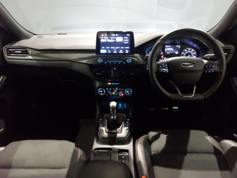 Used Ford Focus 2019 for sale - 76911880: Photo 2