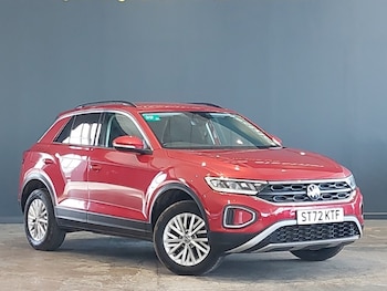Used Volkswagen T-Roc 2022 for sale - 77736442: Photo
