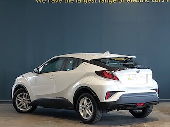 Used Toyota C-HR 2022 for sale - 78697972: Photo