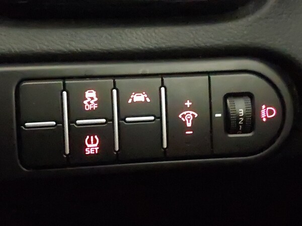 Used Kia XCeed 2022 for sale - 76238230: Photo 18