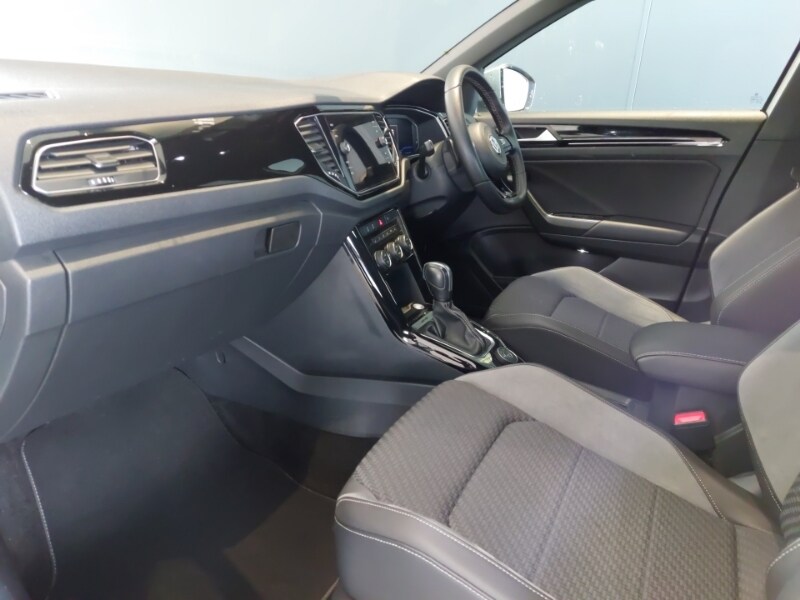 Used Volkswagen T-Roc 2020 for sale - 76144601: Photo 5
