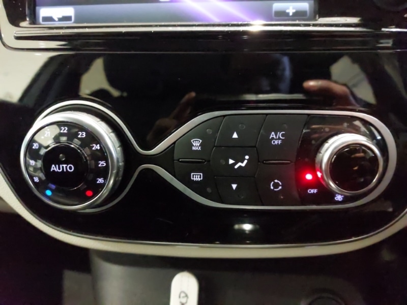 Used Renault Captur 2018 for sale - 77008611: Photo 19